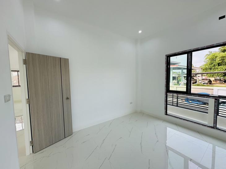 ขายบ้าน โครงการ ณ พรรธน์ บ้านพนัสนิคม บ้านเดี่ยวหลังใหญ่  ภาพที่ 6
