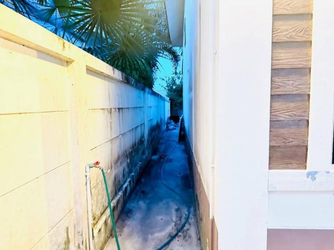 ขายบ้าน หมู่บ้านอยู่สบาย (หนองตำลึง-พานทอง) ภาพที่ 4
