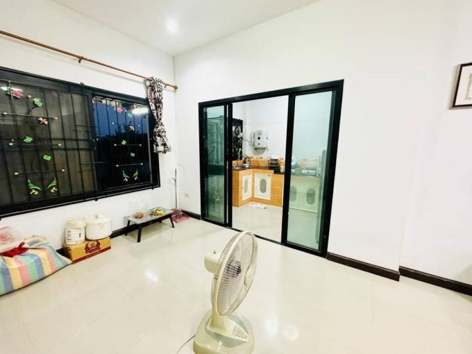 ขายบ้าน หมู่บ้านอยู่สบาย (หนองตำลึง-พานทอง) ภาพที่ 12