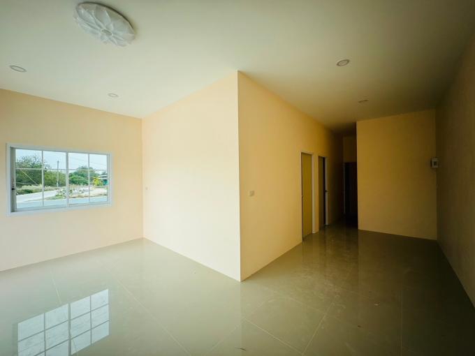 บ้านมือ 1 บ้านแฝดสไตล์โมเดิร์น  (หน้าบ้านยาวมาก  ทำเล ค้าขาย**)  TMG ภาพที่ 4