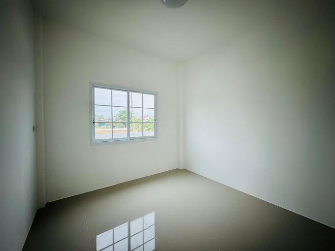 บ้านมือ 1 บ้านแฝดสไตล์โมเดิร์น  (หน้าบ้านยาวมาก  ทำเล ค้าขาย**)  TMG ภาพที่ 8