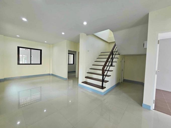 บ้านแฝดสไตล์เดี่ยว ตัวบ้านไม่ติด พานาวิว 4 ดอนหัวฬ่อ  BW  ภาพที่ 7
