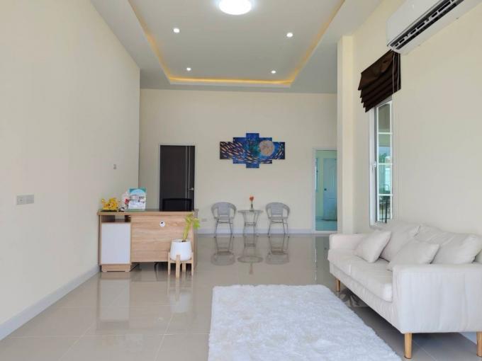 บ้านเดี่ยวหลังใหญ่ มีพื้นที่รอบบ้าน พิกัด หนองขยาด พนัสนิคม ภาพที่ 5