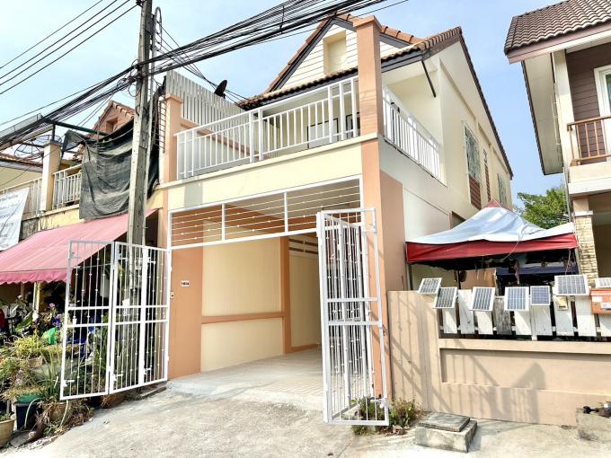 ขายบ้านบ้านทาวน์โฮม 2 ชั้น หมู่บ้านตาลล้อม บางแสน  KJ ภาพที่ 4