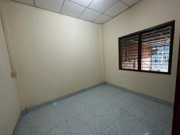 เปิดจองบ้านก่อนรีโนเวทเสร็จ  ขายบ้าน หมู่บ้านศิลากร1  TMRAY ภาพที่ 4