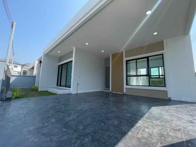 บ้านเดี่ยว บ้านสวนซอย 12 ทำเลดีมากสไตล์ Modern โกดังบ้าน  ภาพที่ 2
