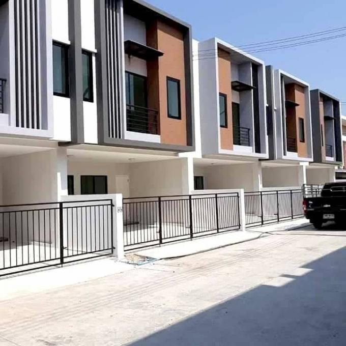 บ้านสวย 2 ชั้น  ใกล้โรงเรียนเพลินจิตวิทยา ภาพที่ 2