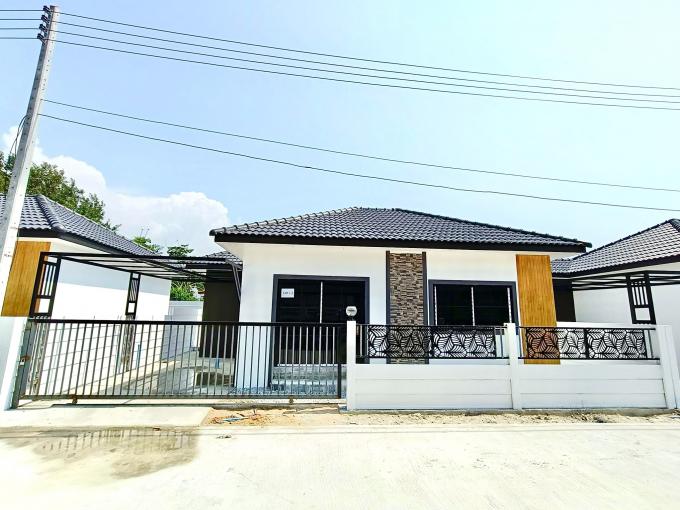 โครงการ บ้านเดี่ยว  AKE HOME 9 พานทอง, ชลบุรี  DD HOME  ภาพที่ 3