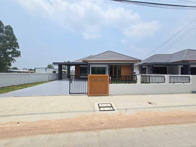 หนองหงษ์ พานทอง เทศบาล ซอย 13  โกดังบ้าน ภาพที่ 2