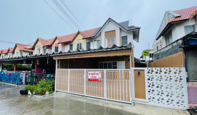 ขายบ้าน หมู่บ้าน.แฟมิลี่แลนด์ เฟส1  ภาพที่ 2