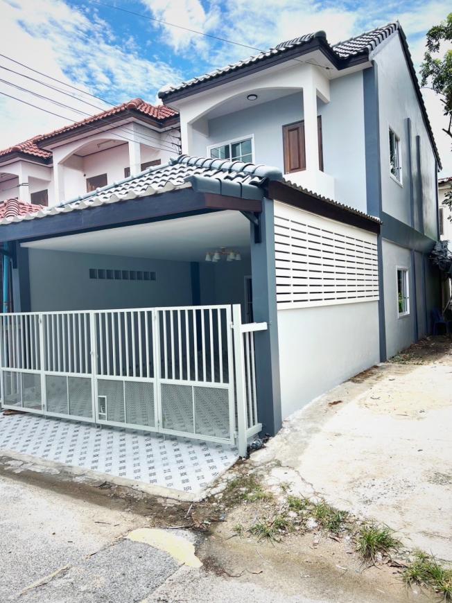 ขายบ้านหมู่บ้านสุขใจ 1 หลังมุมอยู่ห่างจากโรงเรียนมออีเทค 3 นาที M-R ภาพที่ 2
