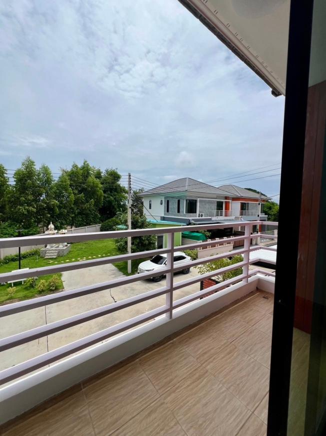 โครงการบ้านภูริ บายพาส-บ้านสวน หลังโกบอลเฮาส์ ชลบุรี ภาพที่ 12