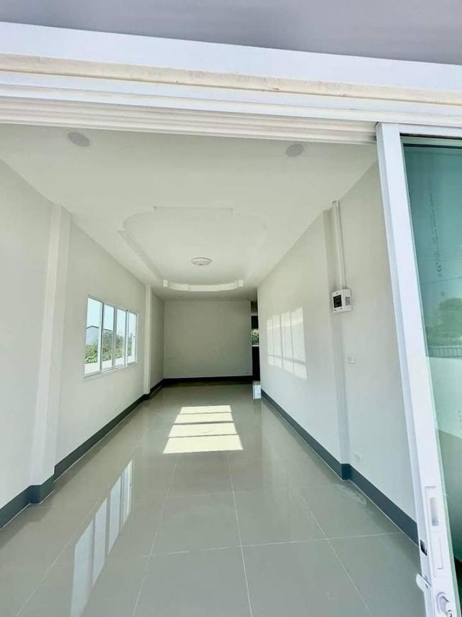  ขายบ้านแฝดสไตส์ บ้านเดี่ยว คลองตำหรุ ซอยวัดบุญญราศรี ใกล้อมตะนิคมเฟส   2,3,4  RAY  ภาพที่ 3