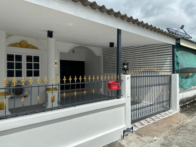 จอง 30-8-67 บ้านพูนพิศ บ้านบึง รีโนเวทใหม่ทั้งหลัง เคสเงินสด  ภาพที่ 3