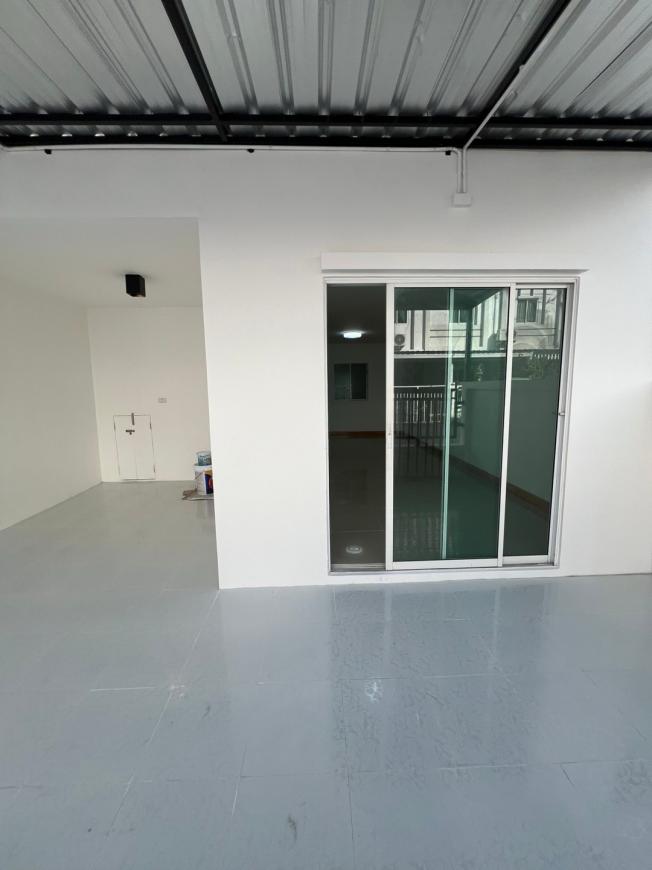 TM019 ขายบ้าน โครงการไลโอนอฟ ห้วยกะปิ   บ้านรีโนเวทใหม่ทั้งหลัง  ภาพที่ 3