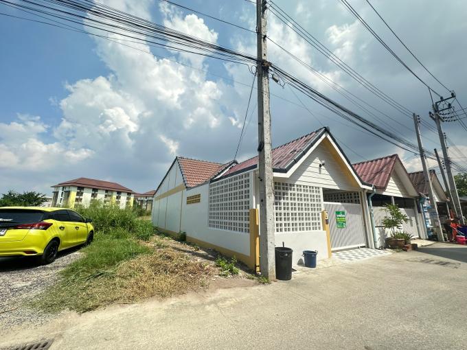 ขายบ้าน หลังมุม ใกล้โรงเรียนวัดอู่ตะเภา ภาพที่ 2