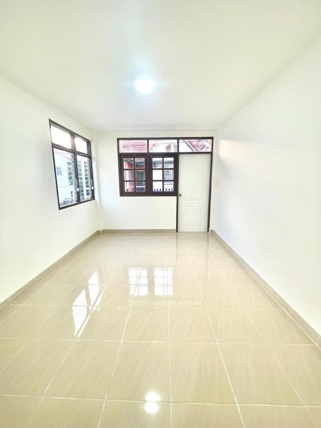ขายบ้าน หมู่บ้านชวนใจนิเวศน์ อ่างศิลา B ภาพที่ 10