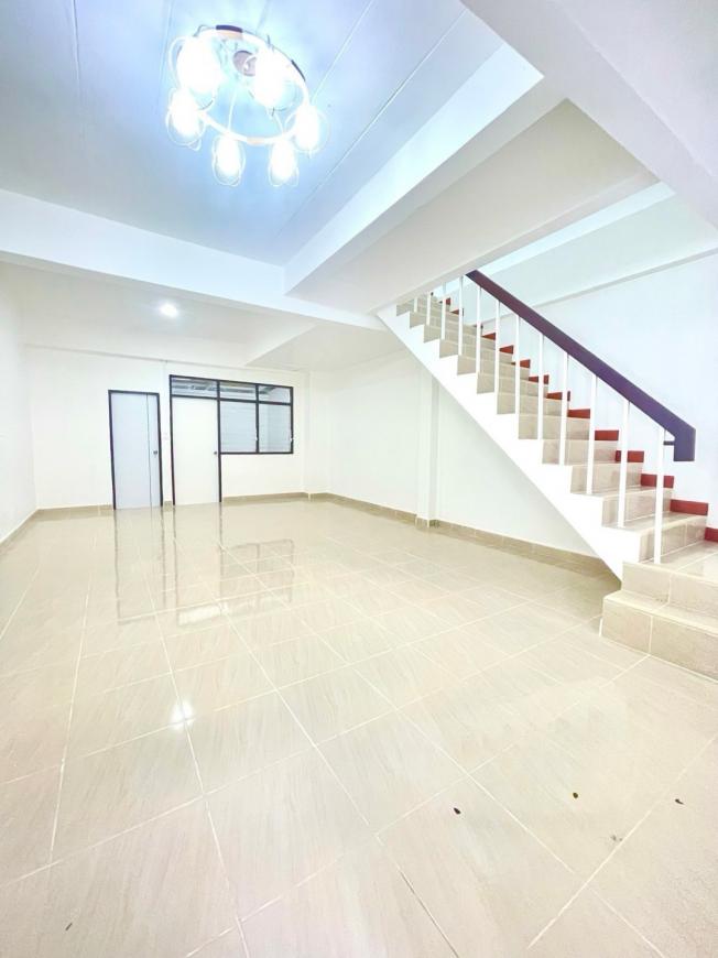 ขายบ้าน หมู่บ้านชวนใจนิเวศน์ อ่างศิลา B ภาพที่ 4