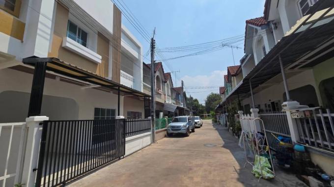 ขายบ้าน ชลาลัย บางพระ Jang ภาพที่ 9