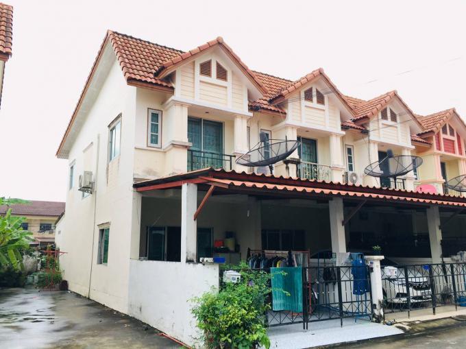 หมู่บ้านรินรดา  หนองตำลึง   หลังมุม รีโนเวทสีใหม่ทั้งหลัง  ภาพที่ 2