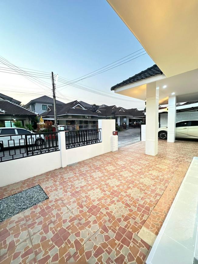ขายบ้านหมู่บ้าน แมกไม้ ราคา 2.89 รีโนเวทใหม่ทั้งหลังทุ่งกราด แหลมฉบัง  ภาพที่ 10