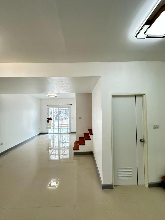 TM054 ขายบ้าน ไลโอบลิสซ์ วันศรี บ้านเก่า พานทอง  ภาพที่ 5