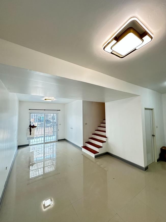 TM054 ขายบ้าน ไลโอบลิสซ์ วันศรี บ้านเก่า พานทอง  ภาพที่ 9