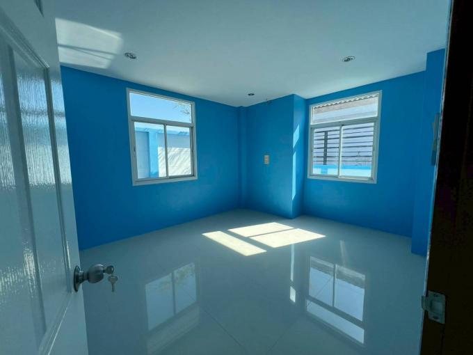ขายบ้าน บ้านเดี่ยว หน้า อบต.หนองหงษ์ พานทอง.  โกดัง ภาพที่ 7