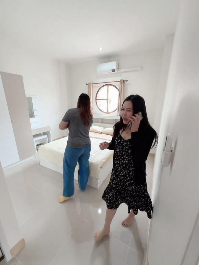 จอง 1-6-68  บิานมือ1 แถมฟรีเฟอร์นิเจอร พนัสนิคม  ภาพที่ 2