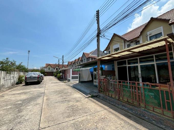 ขายบ้าน เดอะคันทรี  บ้านเข้าใหม่!! มบ.เดอะคันทรี เมืองใหม่ (รอรีโนเวท) แยกคีรี อ่างศิลา บางแสน  พี่แจง  ภาพที่ 2