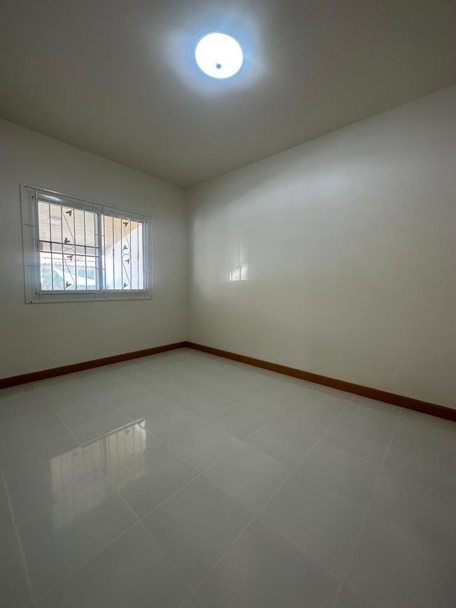 ขายบ้าน หมู่บ้านทรัพย์รุ่งเรืองซิตี้1 บ้านเก่า - พานทอง หลังมุม พื้นที่เยอะมาก  ภาพที่ 11