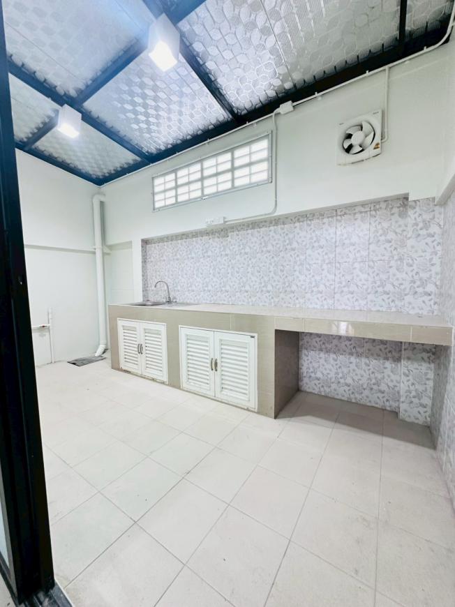 TM021 ขายบ้าน หมู่บ้านนิรันดา มาบสามเกลียว ดอนหัวฬอ รีโนเวททั้งหลัง ภาพที่ 5