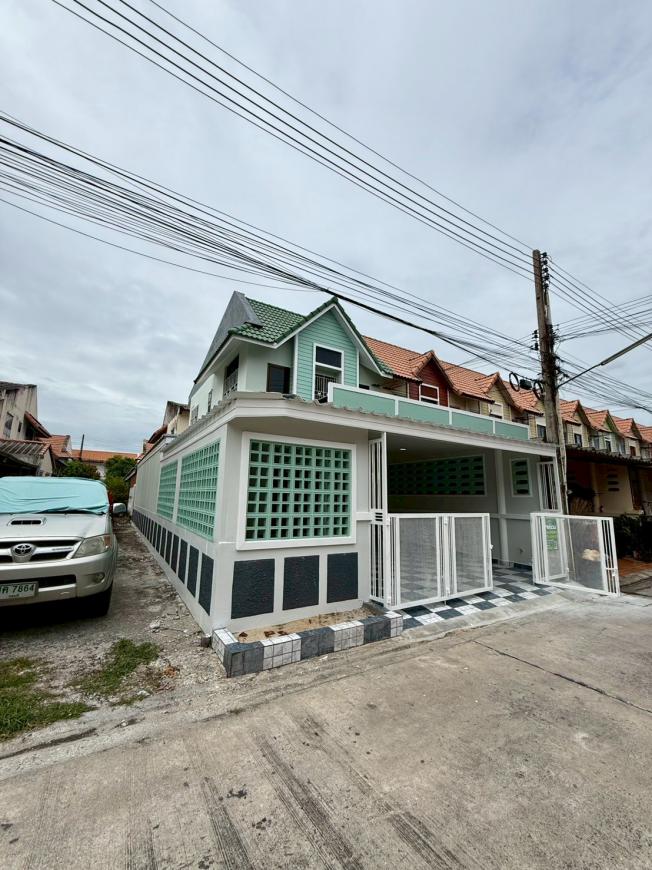 ขายบ้าน หมู่บ้านแฟมิลี่แลนด์ นาป่า  หลังมุม  ภาพที่ 2