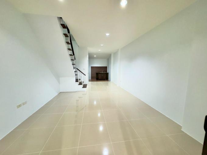ขายบ้านหมู่บ้านเอสวัน. ทาว์น. หนองกะขะ ภาพที่ 3
