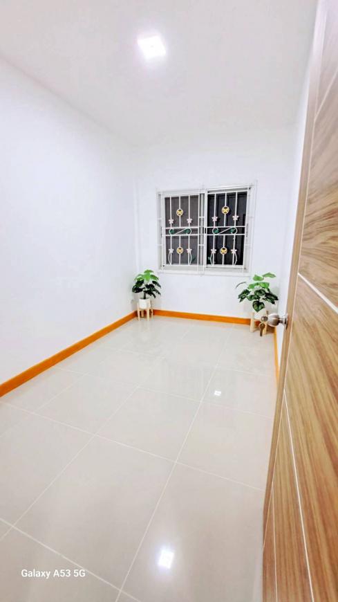 ขายบ้าน ทาว์เอ้าส์2 ชั้นสำนักบก พานทอง หนองตำลึง ภาพที่ 7