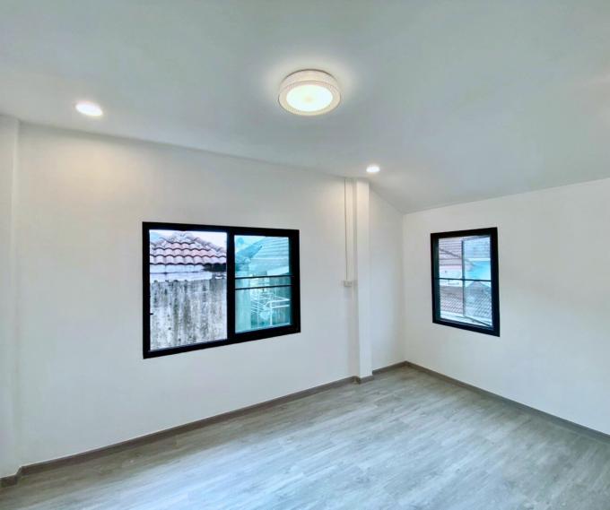 ขายบ้าน บ้านเดี่ยว 2 ชั้น  มบ.สุขกมล  ศรีราชา ซอยอัสสัมชัญ  เก้ากิโล ภาพที่ 13