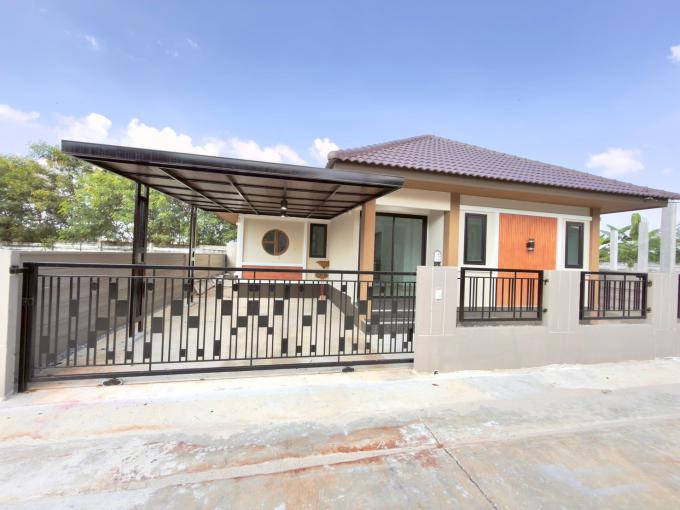 ขายบ้านเดี่ยว มือ 1 ทำเล บ้านเก่า พานทอง ใกล้ตลาดนัดวัดศรี  ภาพที่ 2