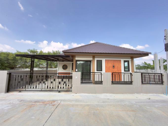 ขายบ้านเดี่ยว มือ 1 ทำเล บ้านเก่า พานทอง ใกล้ตลาดนัดวัดศรี 