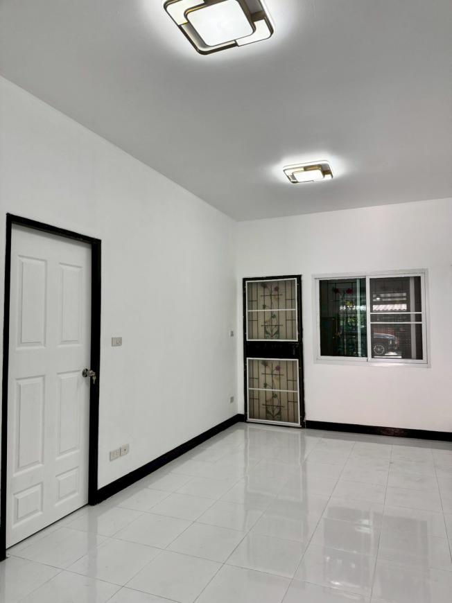 TM033 หมู่บ้านทรัพย์รุ่งเรือง บ้านเก่า พานทอง  ภาพที่ 15
