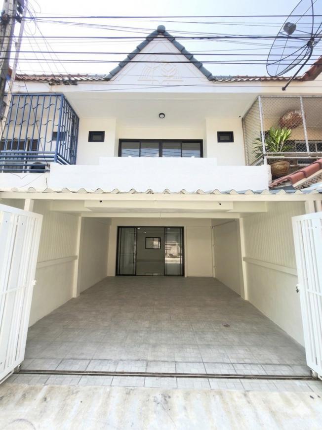 ม.สุขสราญ บ้านสวน 11