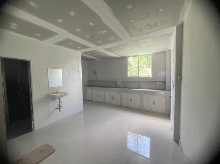 ขายบ้าน หมู่บ้านเเสนเจริญ ออคิด อยู่ใกล้สถานีตำรวจเเสนสุข สาย2 ภาพที่ 4