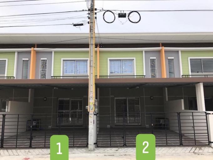 ขายบ้าน แฟมิลี่ซิตี้พานทอง (* เหลือหลังที่ 2)