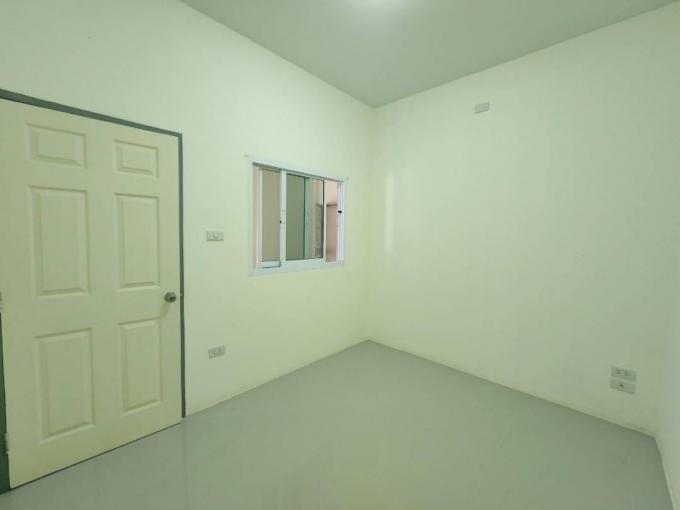 ขายบ้าน หมู่บ้านพอเพียง (หลังโรงเรียนพนัสนิคม) ภาพที่ 9