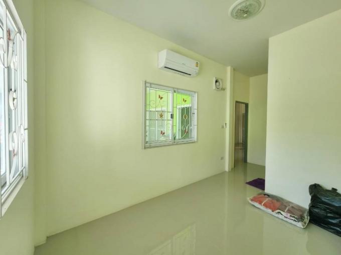 ขายบ้าน หมู่บ้านพอเพียง (หลังโรงเรียนพนัสนิคม) ภาพที่ 12