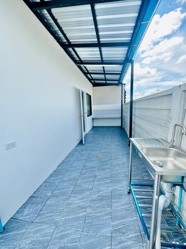 บ้านปล่อยเช่า โครงการกรีนฟิล พนัสนิม  แปลงมุม 27 ตรว ภาพที่ 6