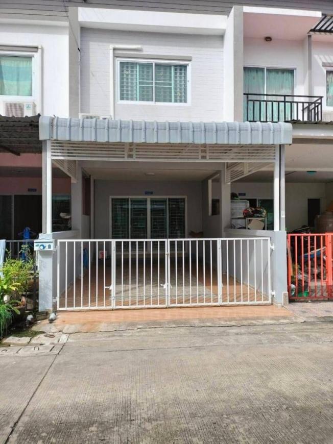 ขายบ้าน /ผ่อนตรง  หมู่บ้านเฟอร์เฟค  ถนนข้าวหลามบางแสน 