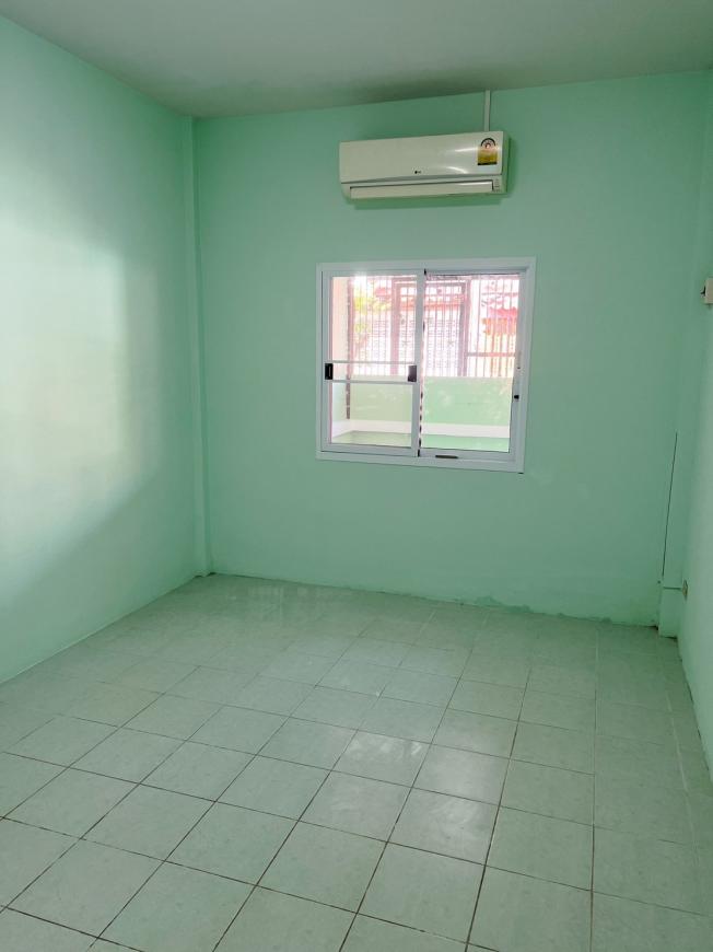 ขายบ้าน หมู่บ้าน ปรินดา ตรงโรบินสันอมตะ ติดถนนสุขประยูร  ใกล้อมตะเฟส 1-8 ภาพที่ 3