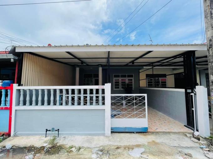 บ้านชวนใจ   ถนนมิตรสัมพันธ์  ชลบุรี
