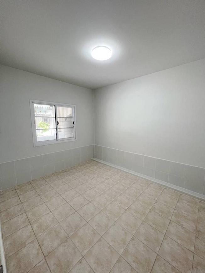 ขายบ้านหมู่บ้านสุขใจ 1 ติด ม.อีเทค  โรจน์ ภาพที่ 4