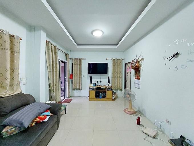 ขายบ้านแฝดหมู่บ้านแสนมณี  บ้านเก่าพานทอง ภาพที่ 6